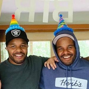 Meet your Posher, Marc